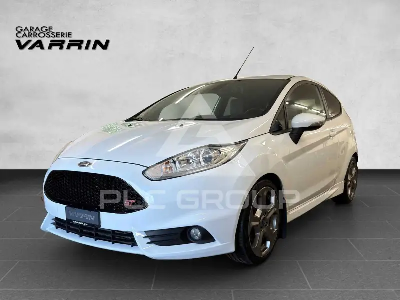 2014 Ford FIESTA