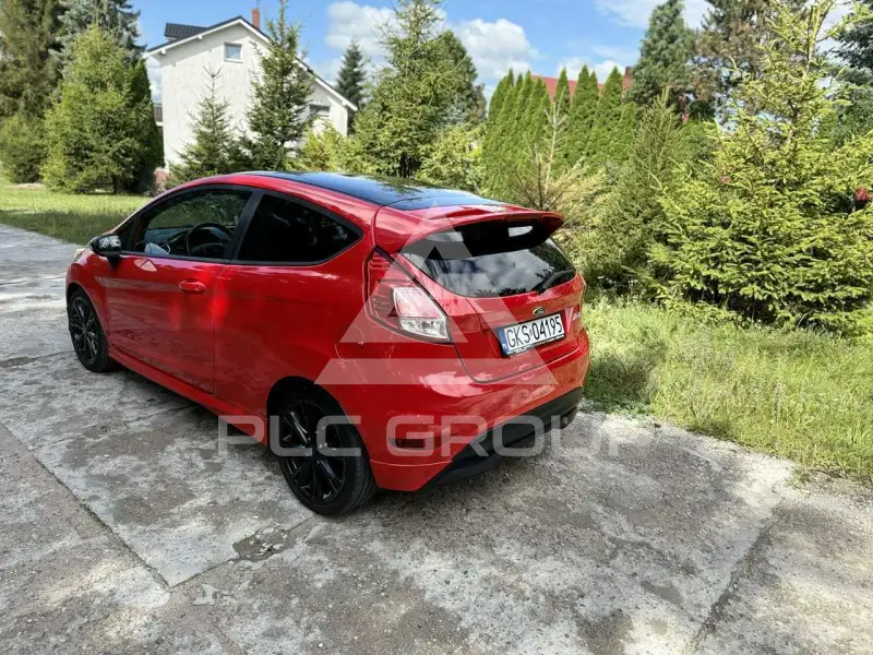 2014 Ford FIESTA