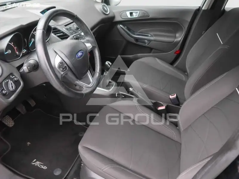 2014 Ford FIESTA
