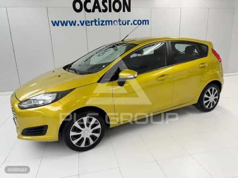 2014 Ford FIESTA