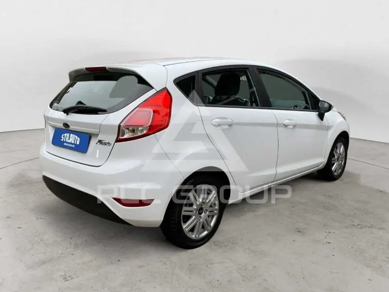 2014 Ford FIESTA