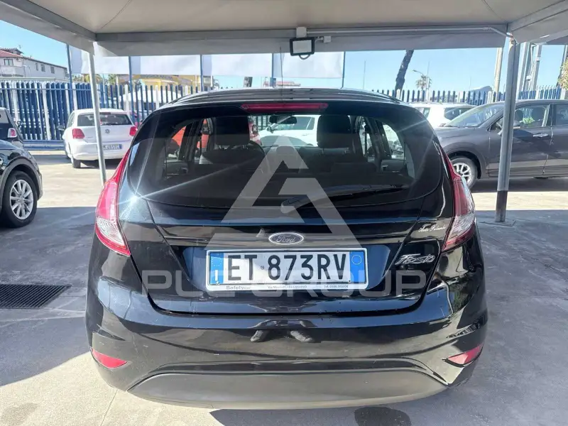 2014 Ford FIESTA