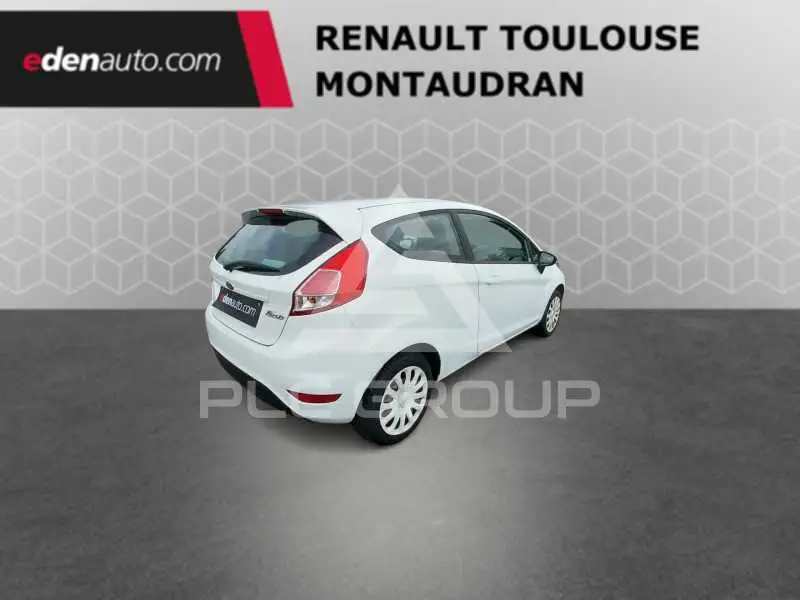 2014 Ford FIESTA