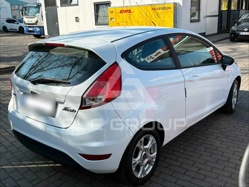 2014 Ford FIESTA