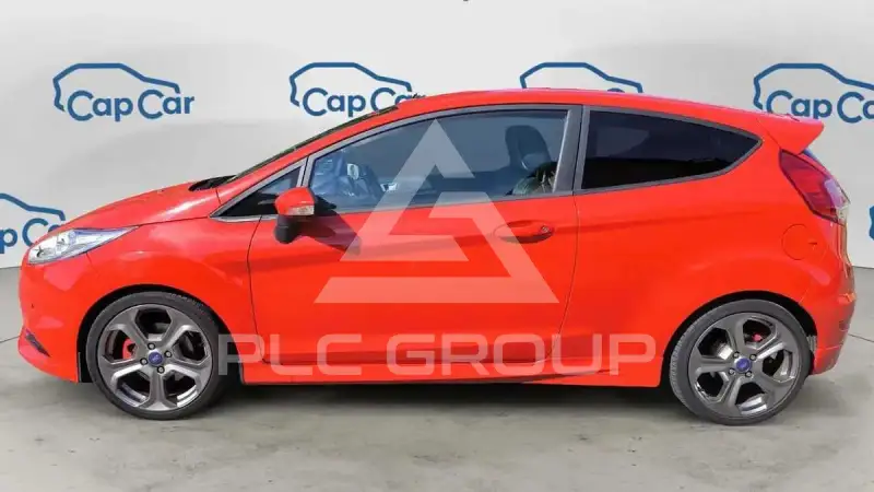 2014 Ford FIESTA
