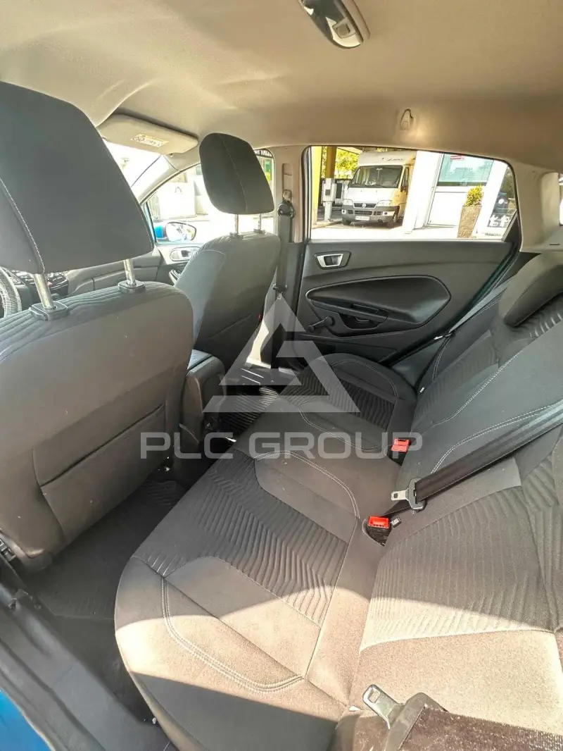 2014 Ford FIESTA
