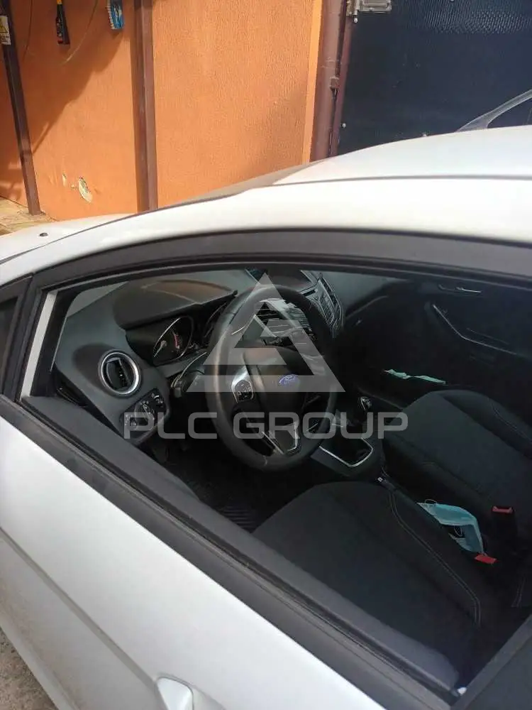 2014 Ford FIESTA