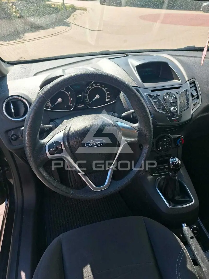 2014 Ford FIESTA