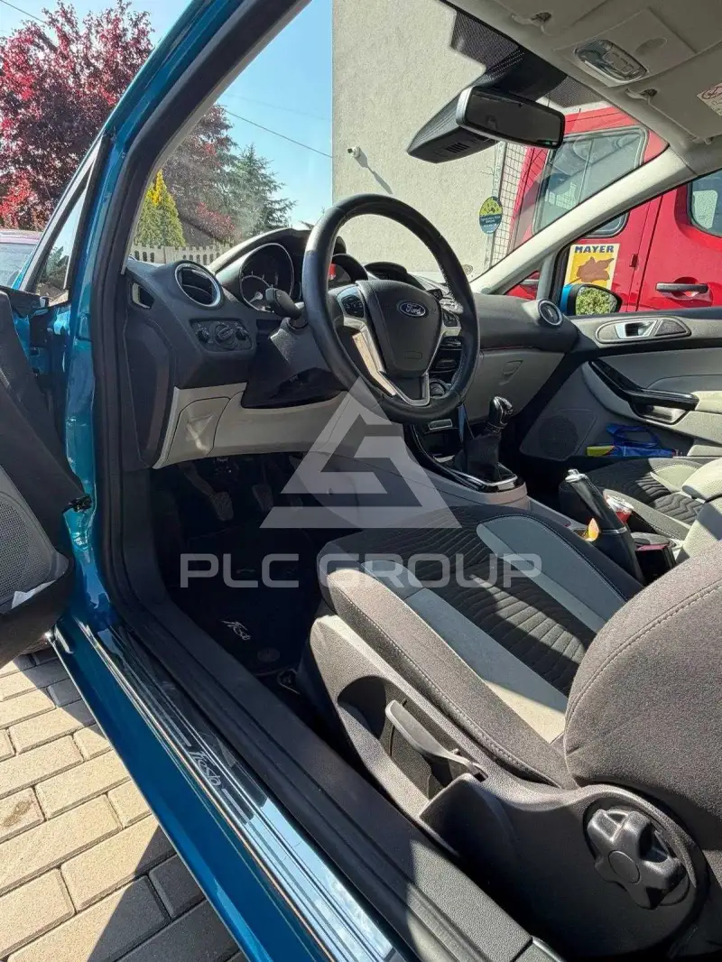 2014 Ford FIESTA