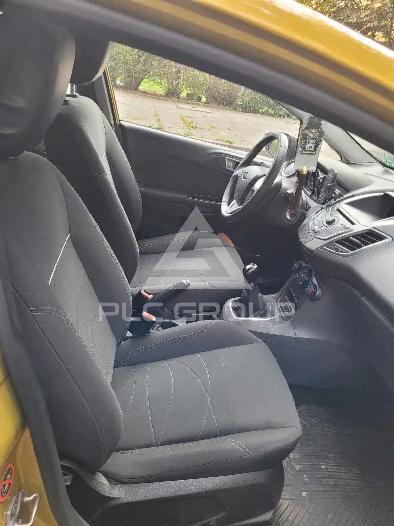 2014 Ford FIESTA