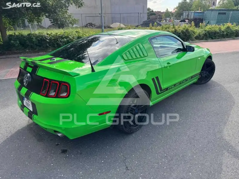2014 Ford MUSTANG