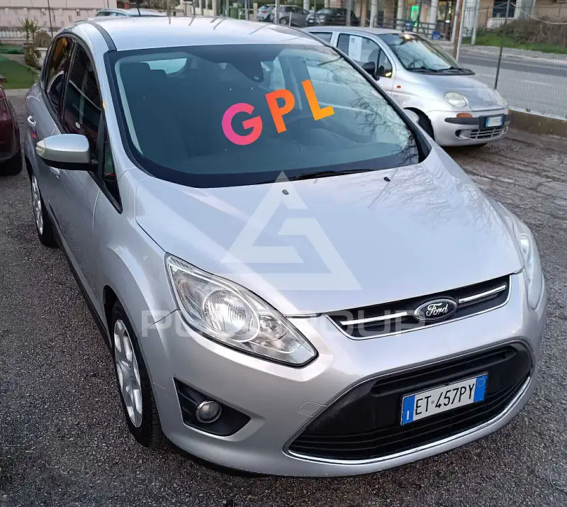 2014 Ford C-MAX