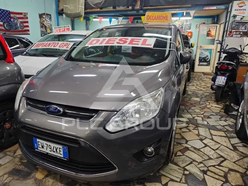 2014 Ford C-MAX