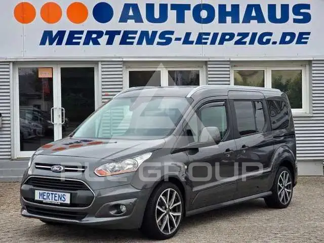 2014 Ford Tourneo