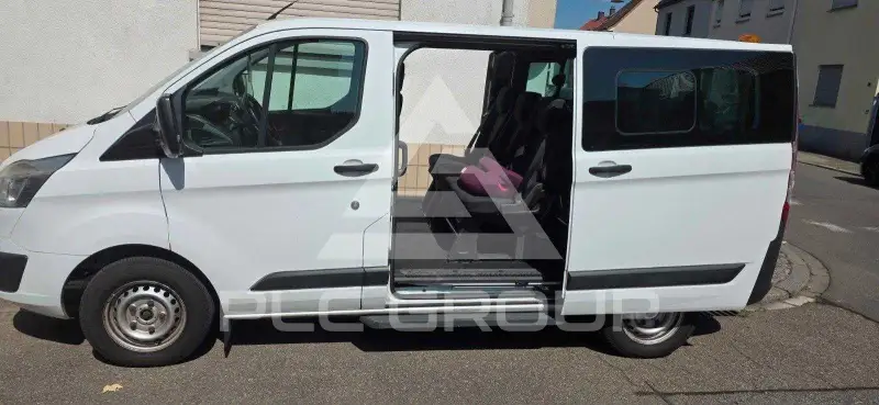 2014 Ford Tourneo
