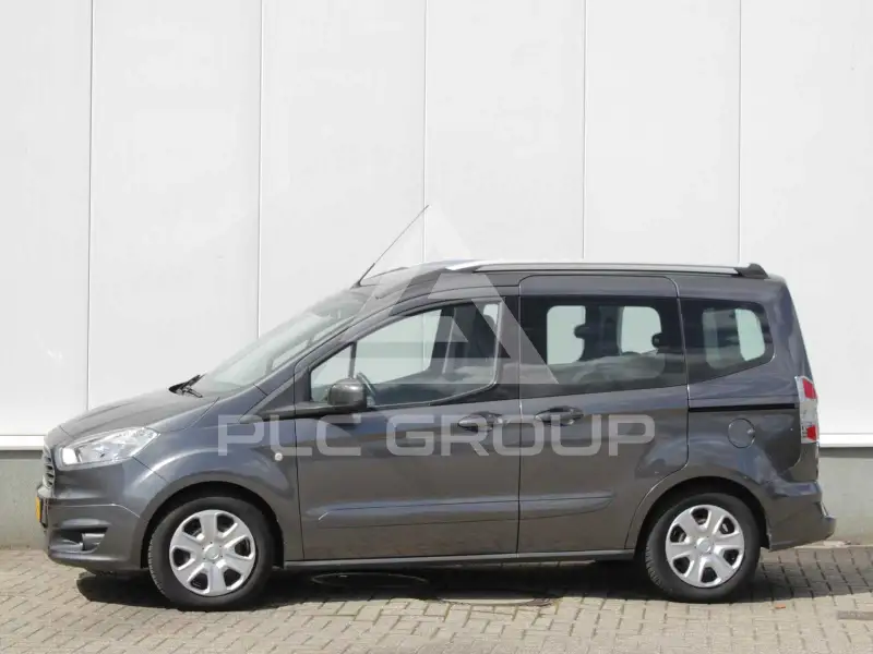 2014 Ford Tourneo