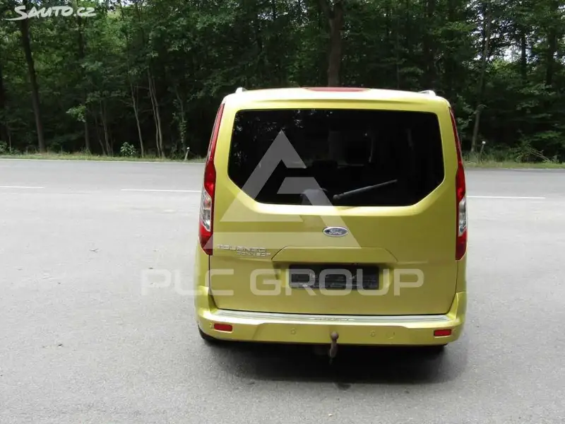 2014 Ford Tourneo