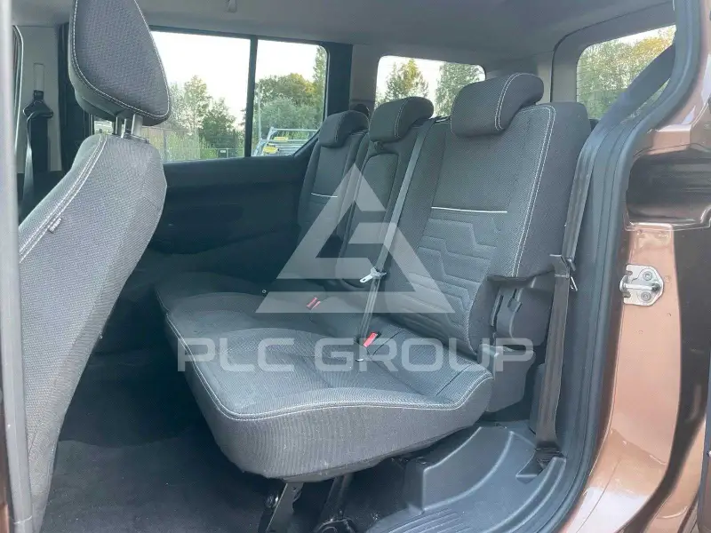 2014 Ford Tourneo