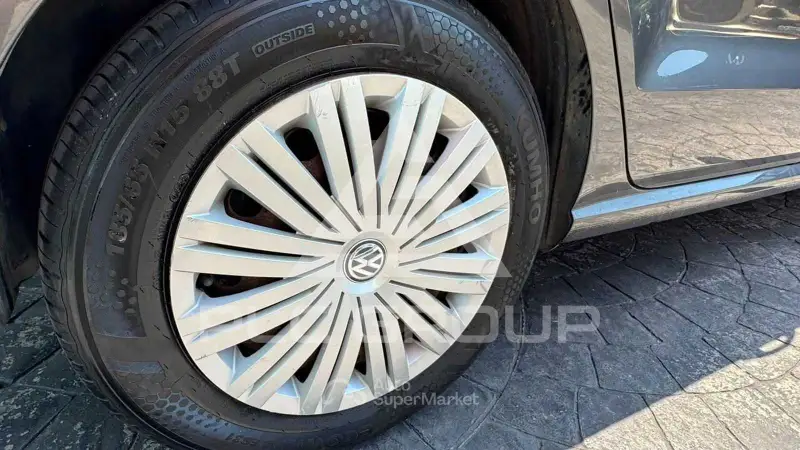 2014 Volkswagen Polo
