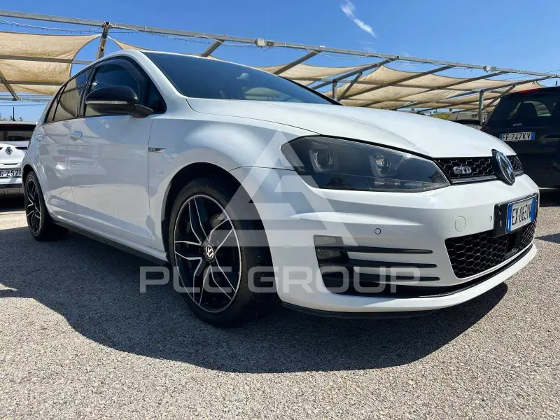 2014 Volkswagen GOLF