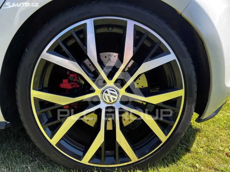 2014 Volkswagen GOLF