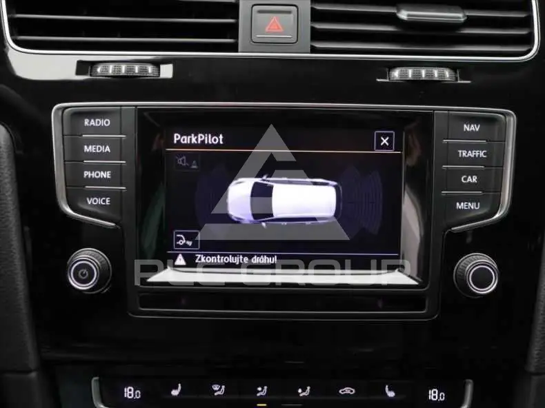 2014 Volkswagen GOLF