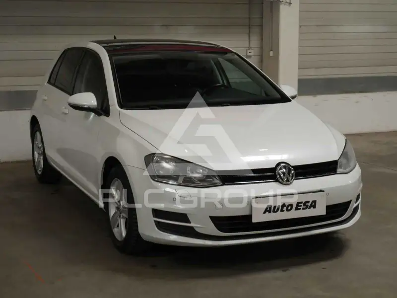 2014 Volkswagen GOLF