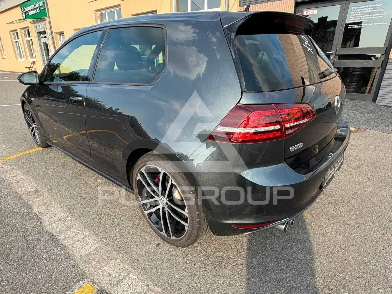 2014 Volkswagen GOLF