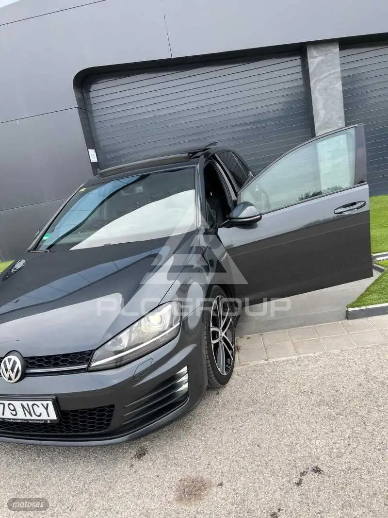 2014 Volkswagen GOLF
