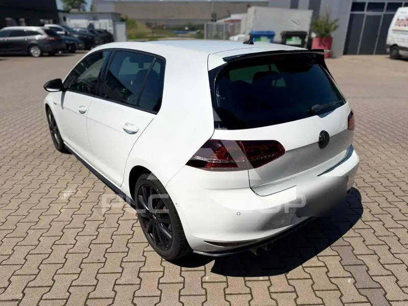 2014 Volkswagen GOLF