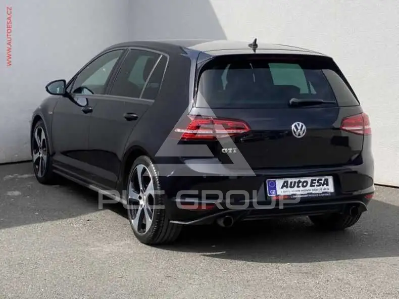 2014 Volkswagen GOLF