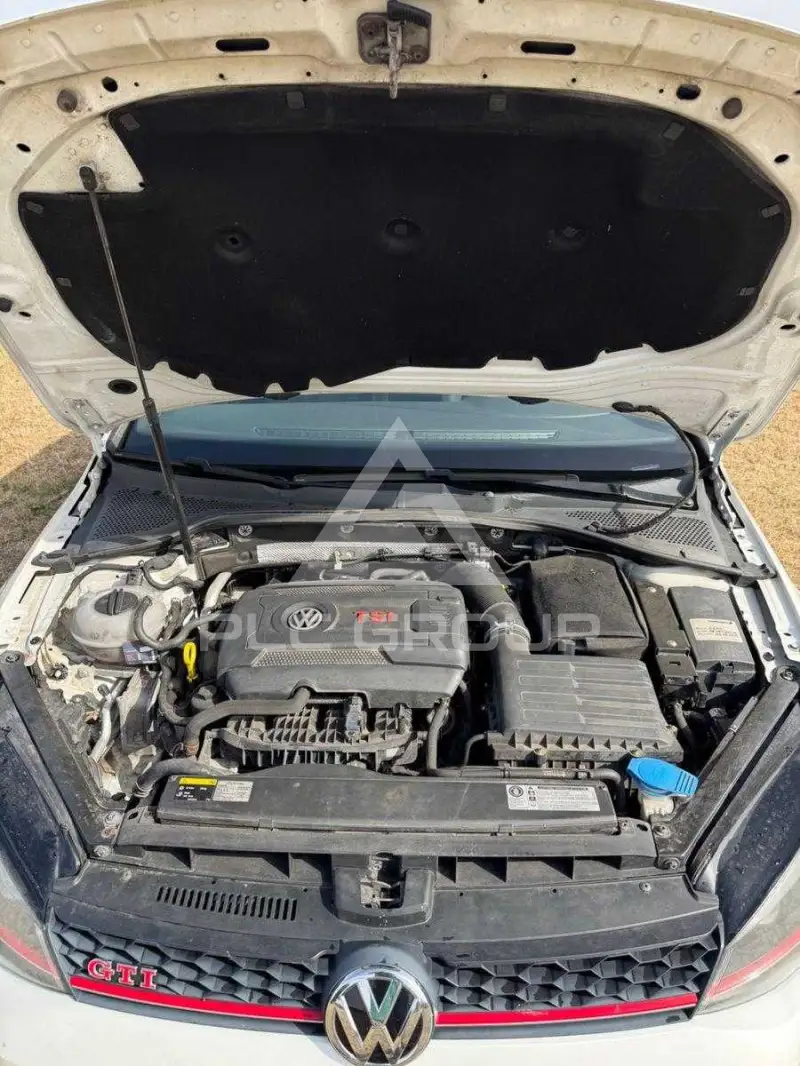2014 Volkswagen GOLF
