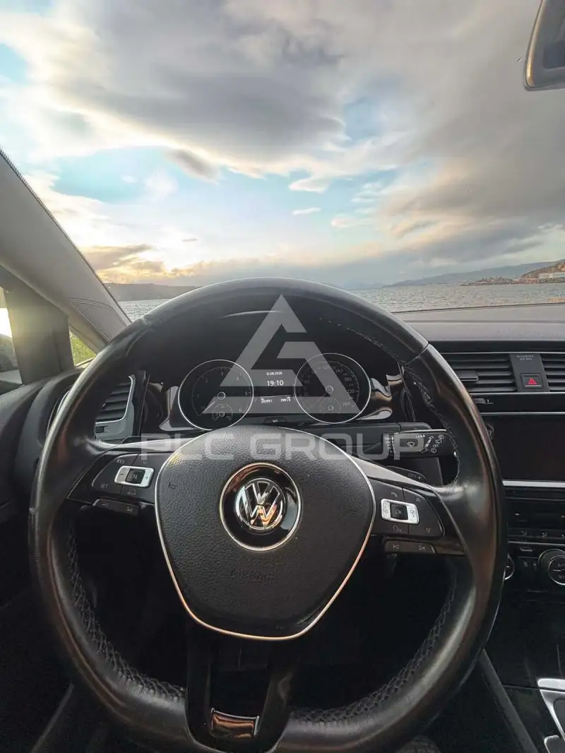 2014 Volkswagen GOLF
