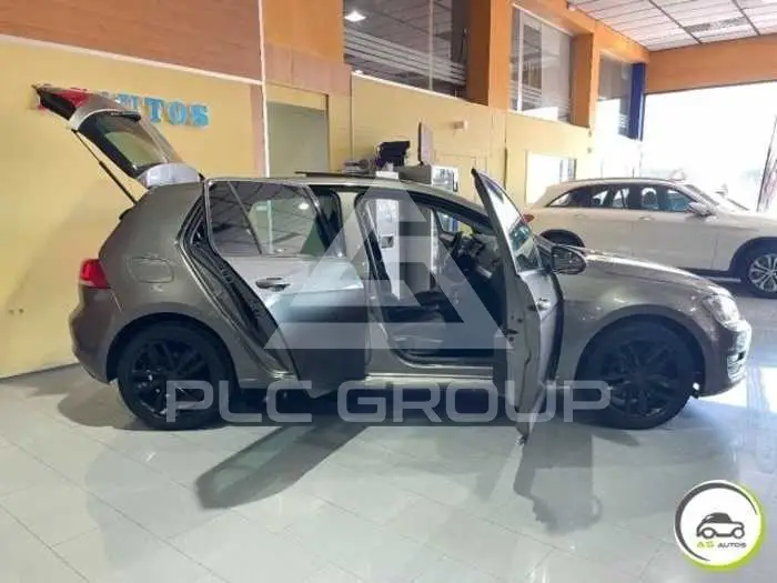 2014 Volkswagen GOLF