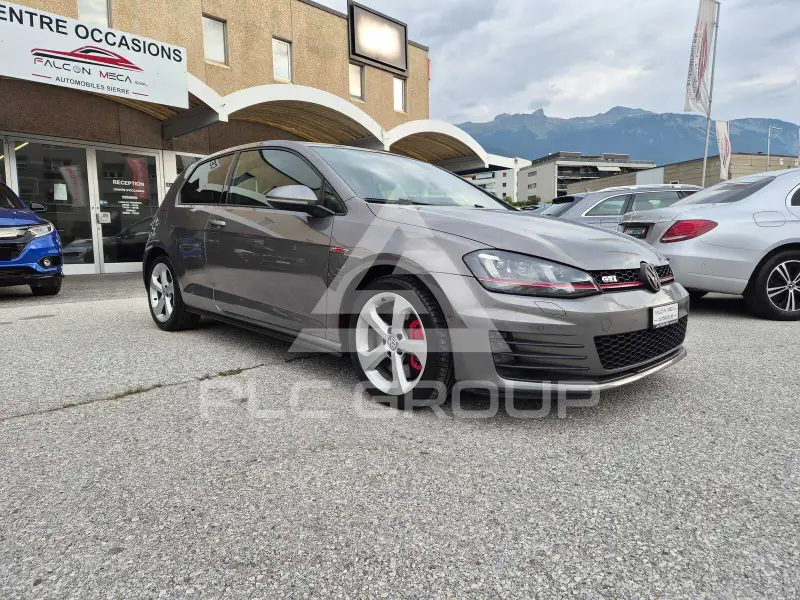 2014 Volkswagen GOLF