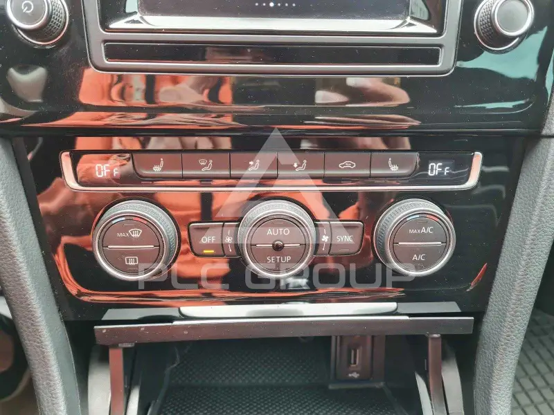 2014 Volkswagen GOLF