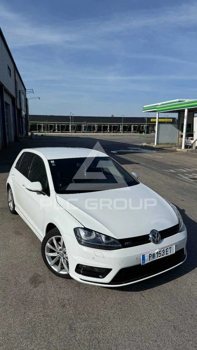 2014 Volkswagen GOLF
