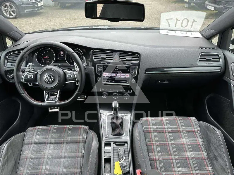 2014 Volkswagen GOLF