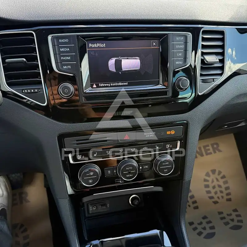 2014 Volkswagen GOLF