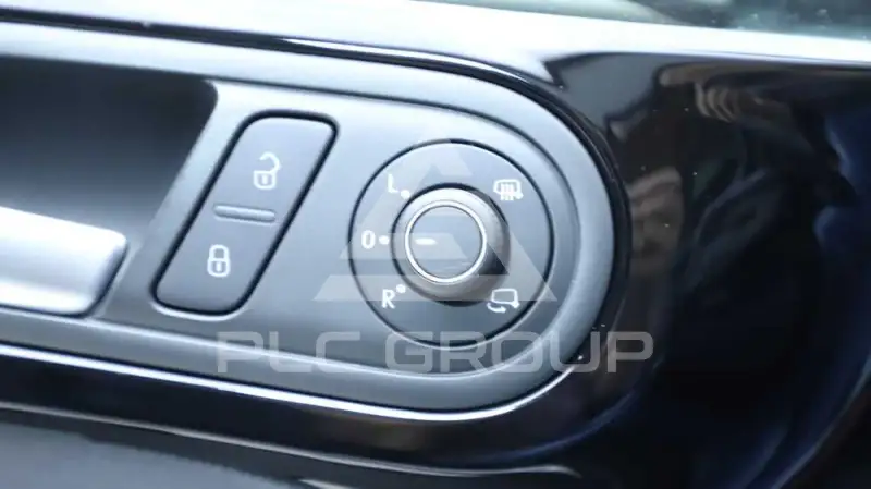 2014 Volkswagen BEETLE