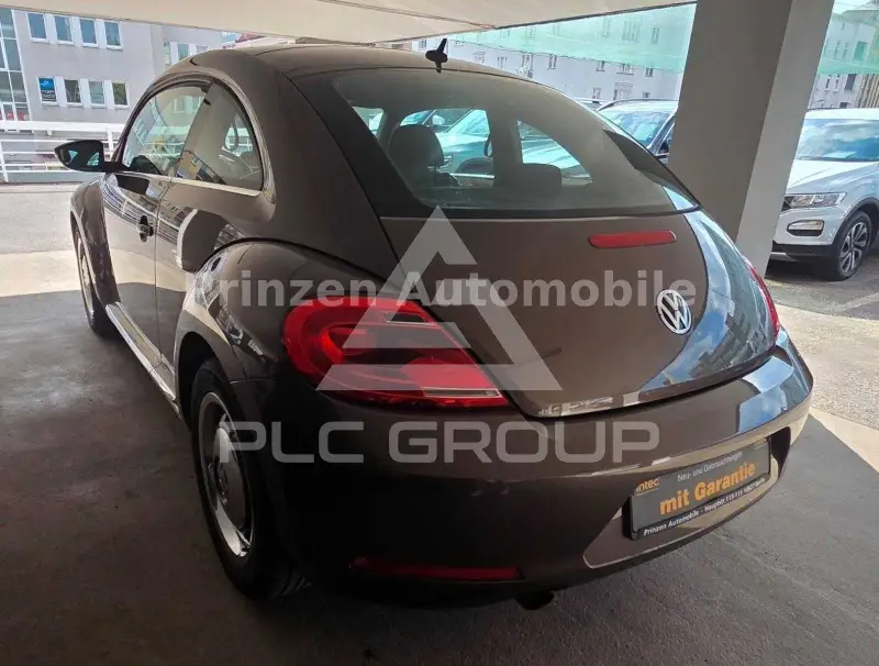 2014 Volkswagen BEETLE