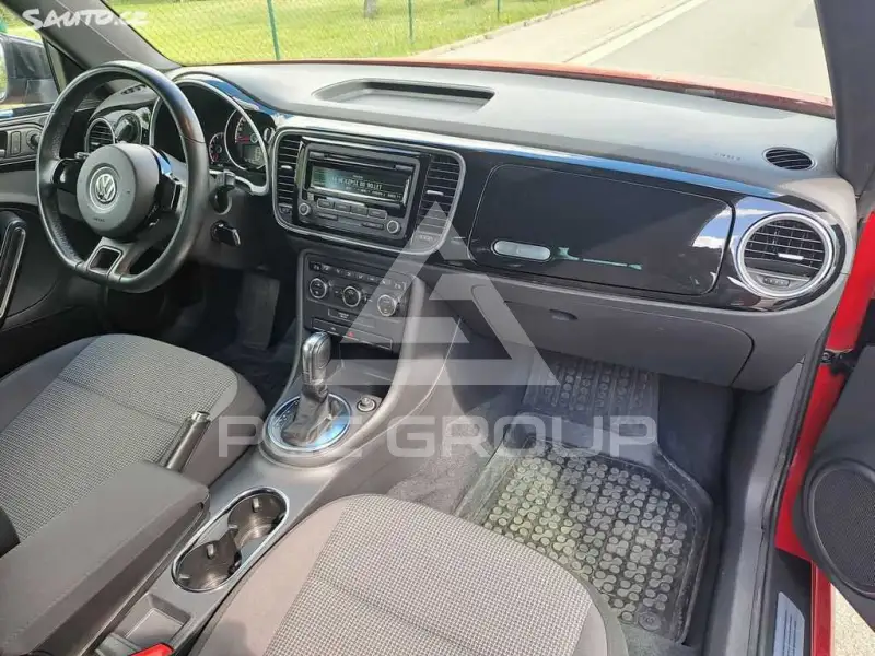 2014 Volkswagen BEETLE