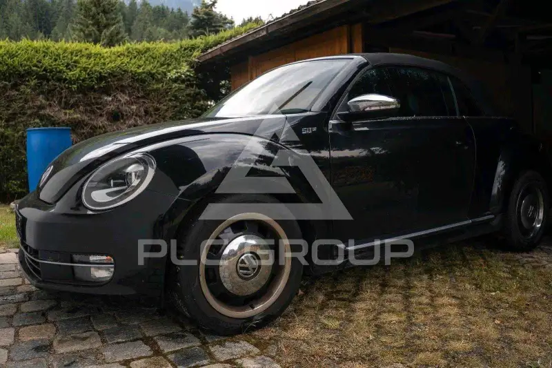 2014 Volkswagen BEETLE