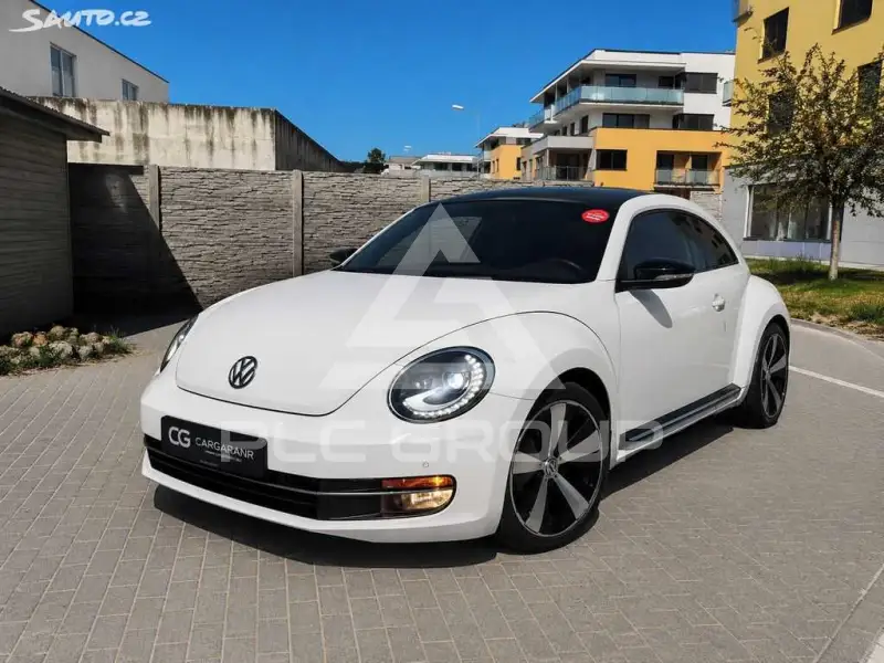2014 Volkswagen BEETLE