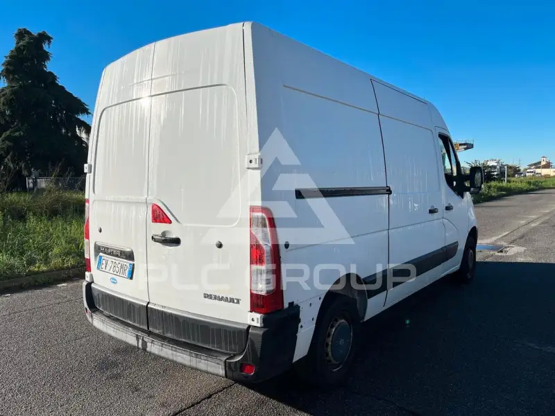 2014 Renault Master