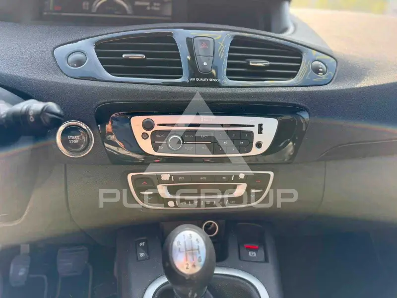 2014 Renault Scenic