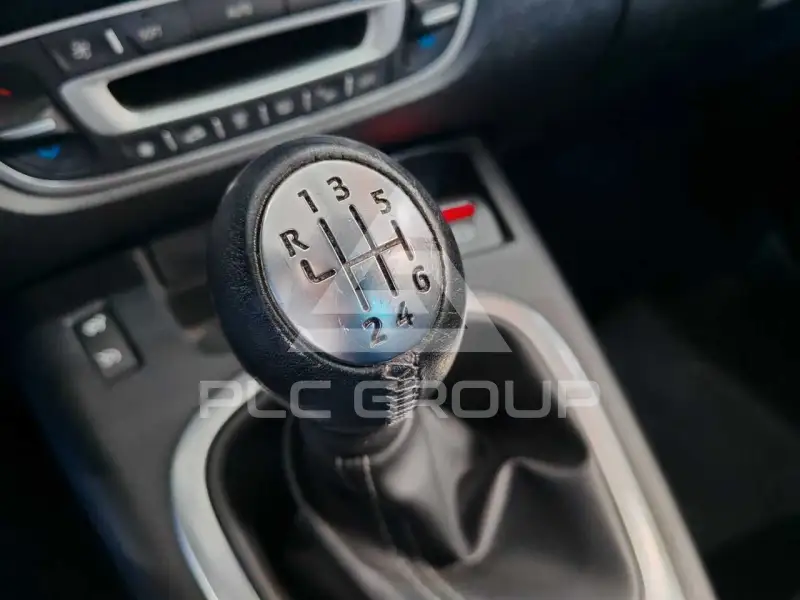 2014 Renault Scenic