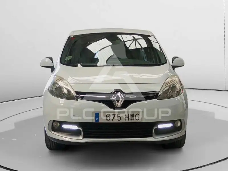 2014 Renault Scenic