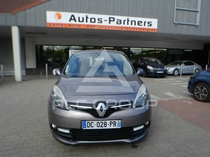 2014 Renault Scenic