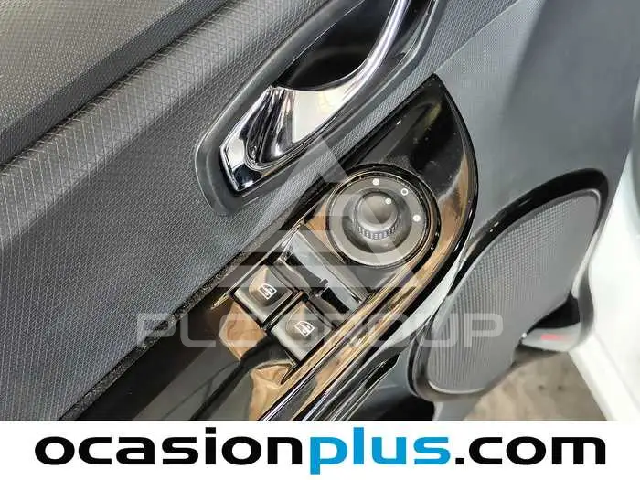 2014 Renault Clio